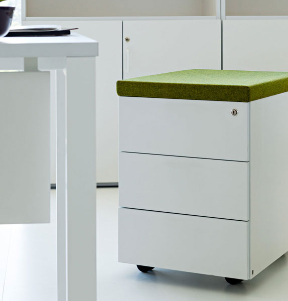 Metal Pedestals
